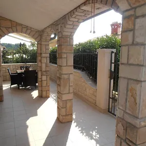 Ferienhaus Ines 1, Pula